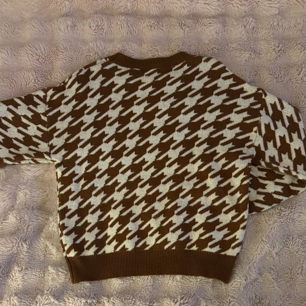 houndstooth sweater - Picture 3 of 4